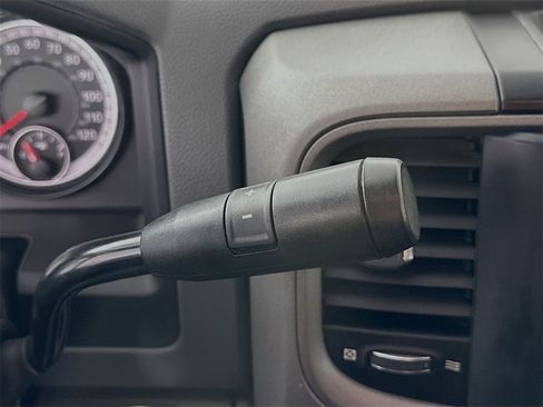 Used 2016 RAM 2500 Tradesman w/ Chrome Appearance Group image 17