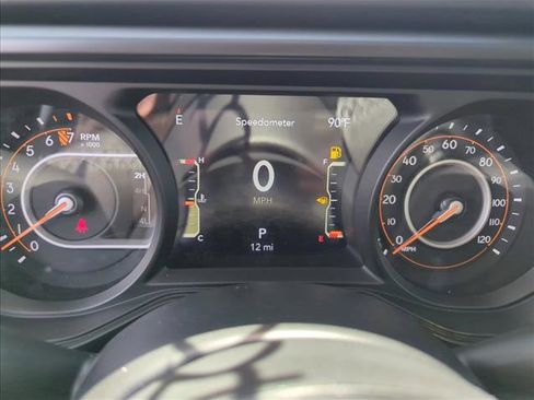 New 2025 Jeep Gladiator High Tide image 12