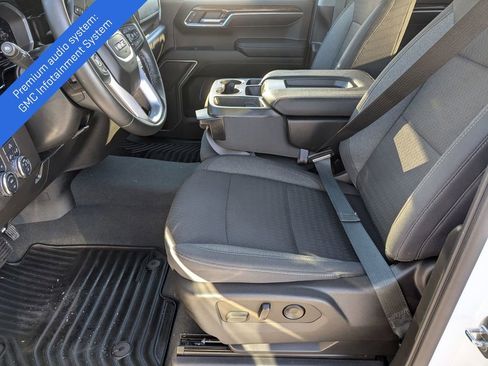 Used 2023 GMC Sierra 1500 Elevation image 14