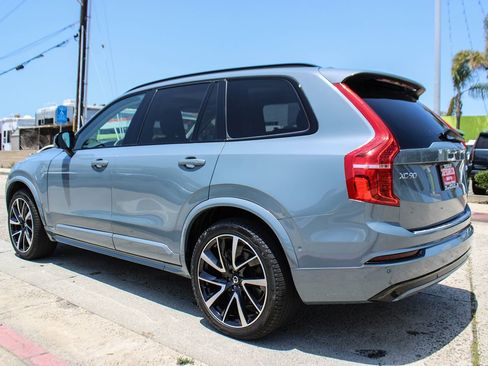 Used 2023 Volvo XC90 T8 Ultimate w/ Protection Package Premier AWD/4WD image 3