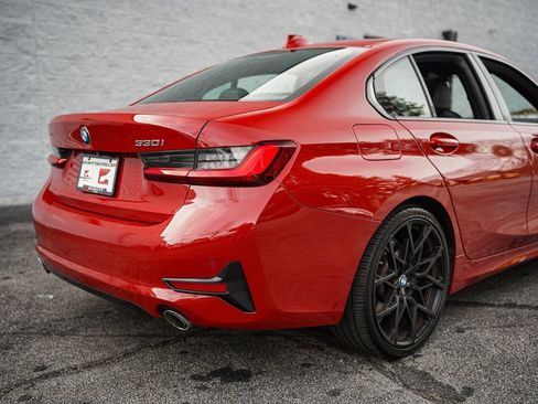 Used 2022 BMW 330i Sedan w/ Convenience Package image 15