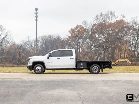 Used 2021 Chevrolet Silverado 3500 W/T w/ WT Convenience Package image 1