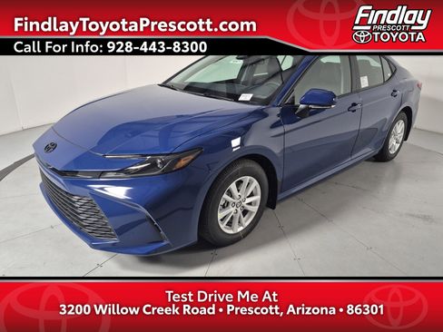 New 2026 Toyota Camry Hybrid image 1