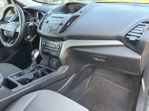 Used 2018 Ford Escape S FWD image 17