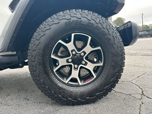 Used 2021 Jeep Wrangler Unlimited Rubicon AWD/4WD image 13