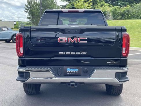 Used 2025 GMC Sierra 1500 SLT RWD image 4