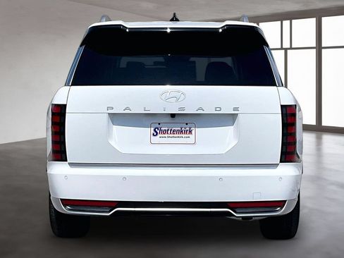 Used 2026 Hyundai Palisade Calligraphy FWD image 5