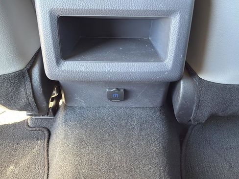 Used 2022 Toyota Camry SE FWD image 15
