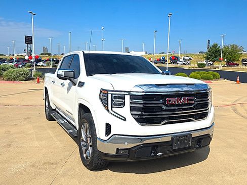 Used 2025 GMC Sierra 1500 SLT AWD/4WD image 5