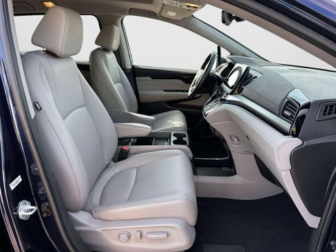 Used 2023 Honda Odyssey Touring image 10