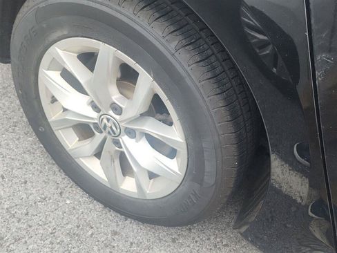 Used 2016 Volkswagen Passat 1.8T S FWD image 20