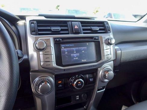 Used 2019 Toyota 4Runner SR5 Premium AWD/4WD image 21