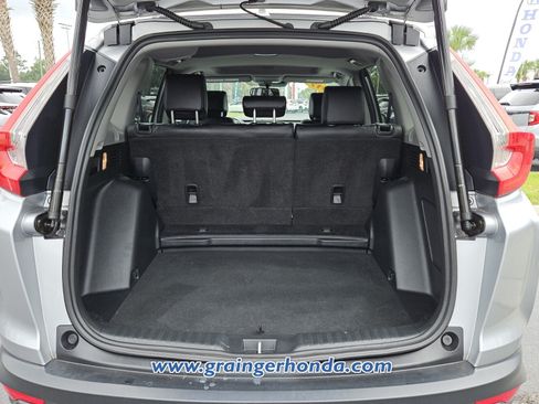Used 2017 Honda CR-V Touring image 13