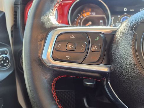 Used 2023 Jeep Wrangler Unlimited Rubicon w/ Cold Weather Group image 18