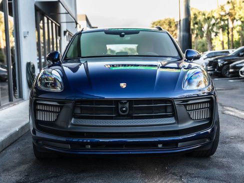 Used 2022 Porsche Macan GTS AWD/4WD image 3