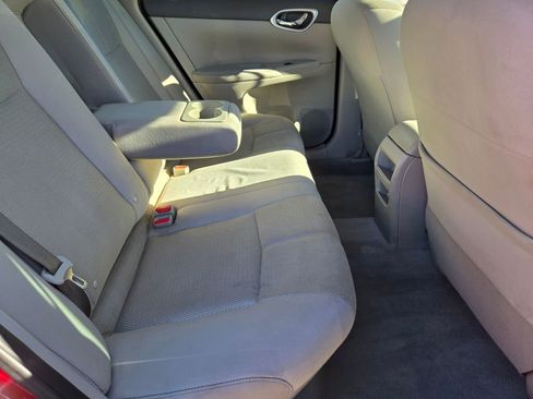 Used 2014 Nissan Sentra S image 18