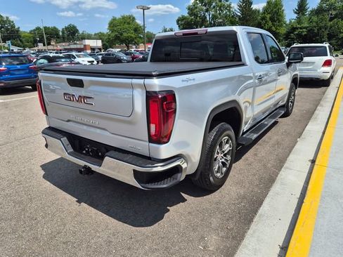 Used 2021 GMC Sierra 1500 SLT w/ SLT Convenience Package AWD/4WD image 7