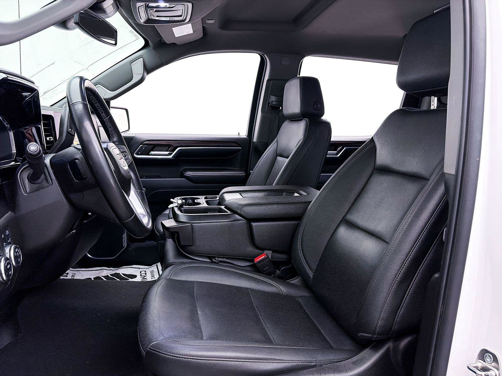 Used 2024 GMC Sierra 1500 SLT AWD/4WD image 18