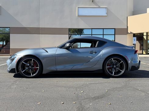 Used 2021 Toyota Supra Premium w/ Driver Assist Package image 6