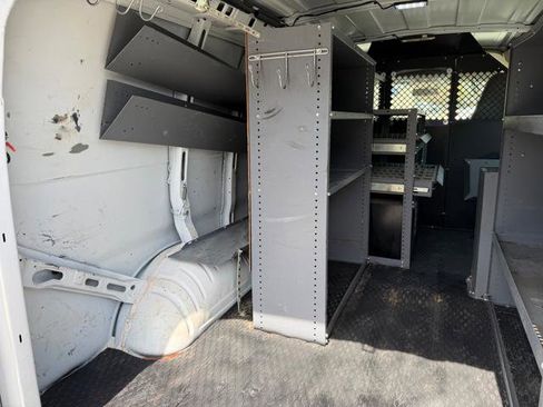 Used 2017 Chevrolet Express 2500 image 29