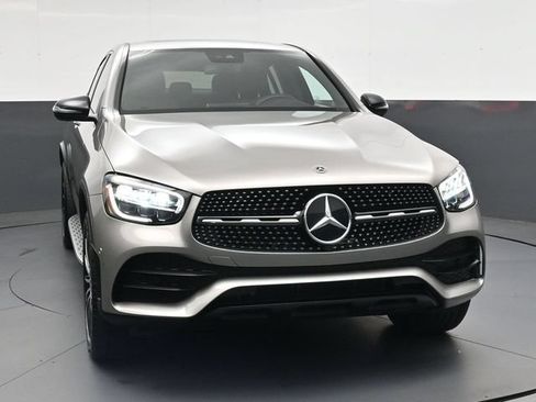 Used 2022 Mercedes-Benz GLC 300 4MATIC Coupe image 10
