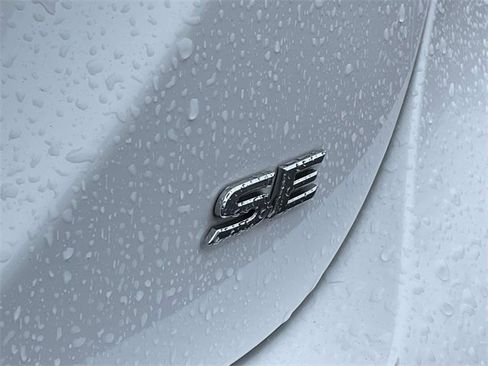 Used 2023 Toyota Camry SE image 12