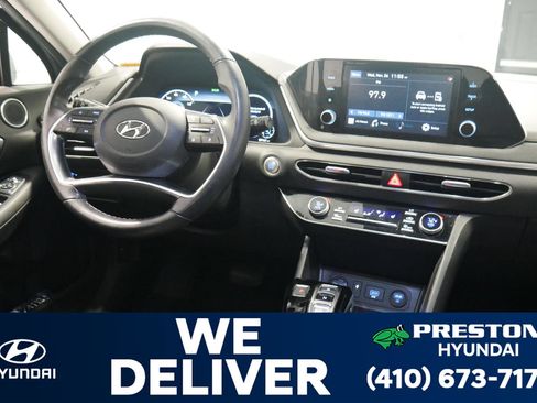 Used 2022 Hyundai Sonata SEL w/ Convenience Package image 18