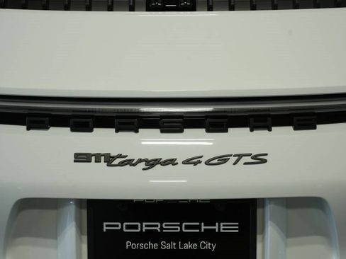 Used 2023 Porsche 911 Targa 4 GTS image 39