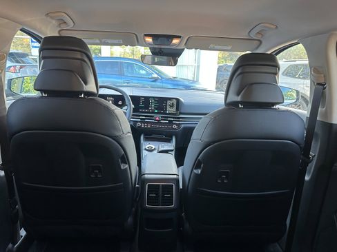 New 2026 Kia Sportage EX image 11