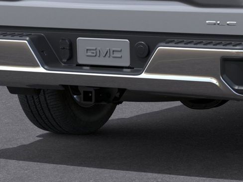 New 2026 GMC Sierra 1500 SLE image 38