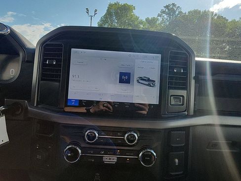 Used 2025 Ford F150 XLT w/ Equipment Group 301A Standard image 17