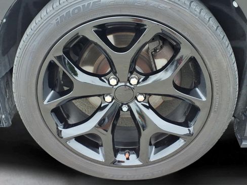 Used 2019 Dodge Charger GT RWD image 4