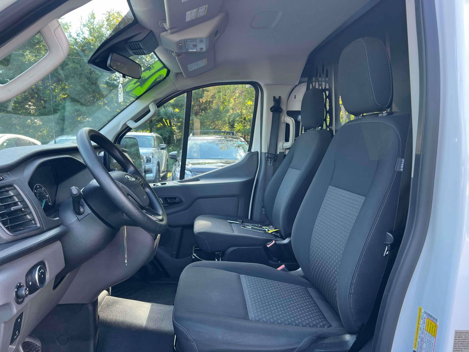 Used 2025 Ford Transit 250 Low Roof w/ Exterior Upgrade Package RWD image 29