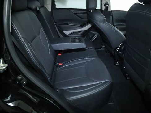 Certified 2022 Subaru Forester Limited image 36