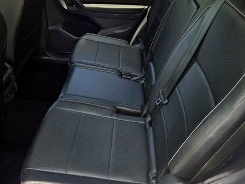 Used 2021 Volkswagen Tiguan S AWD/4WD image 11