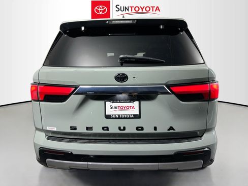 Used 2024 Toyota Sequoia Limited image 5
