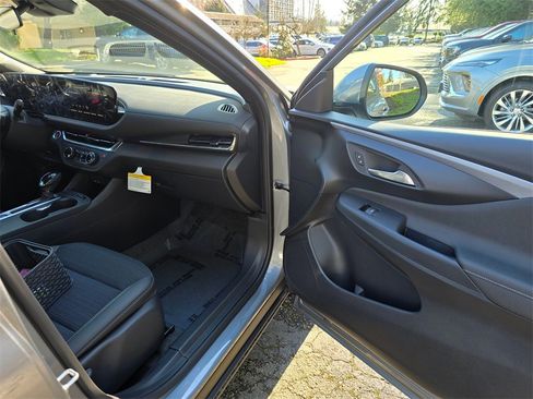 New 2026 Buick Envista Preferred image 42