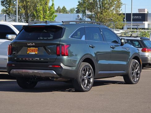 Used 2022 Kia Sorento X-Line EX AWD/4WD image 4