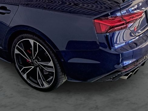 Used 2022 Audi S5 Prestige image 9