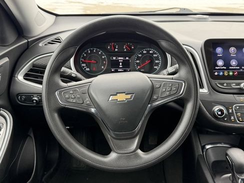 Used 2023 Chevrolet Malibu LT image 23