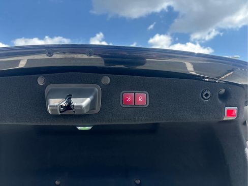 Used 2020 Mercedes-Benz S 450 Sedan image 18