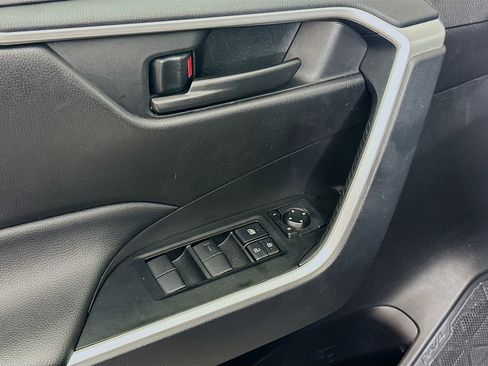 Used 2025 Toyota RAV4 LE image 15