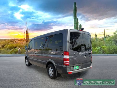Used 2015 Mercedes-Benz Sprinter 2500 image 7