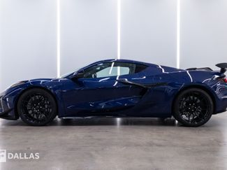 Used 2025 Chevrolet Corvette Z06 w/ Z07 Performance Package RWD video 1