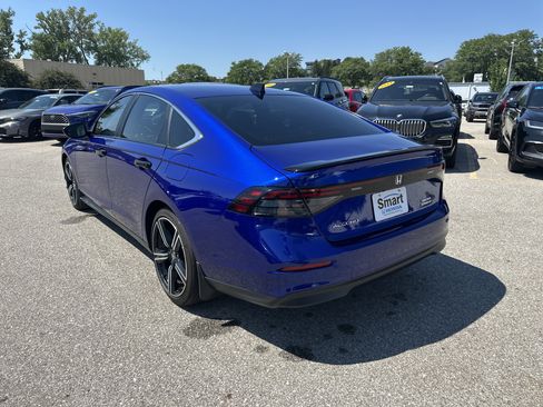 Used 2023 Honda Accord Sport image 5