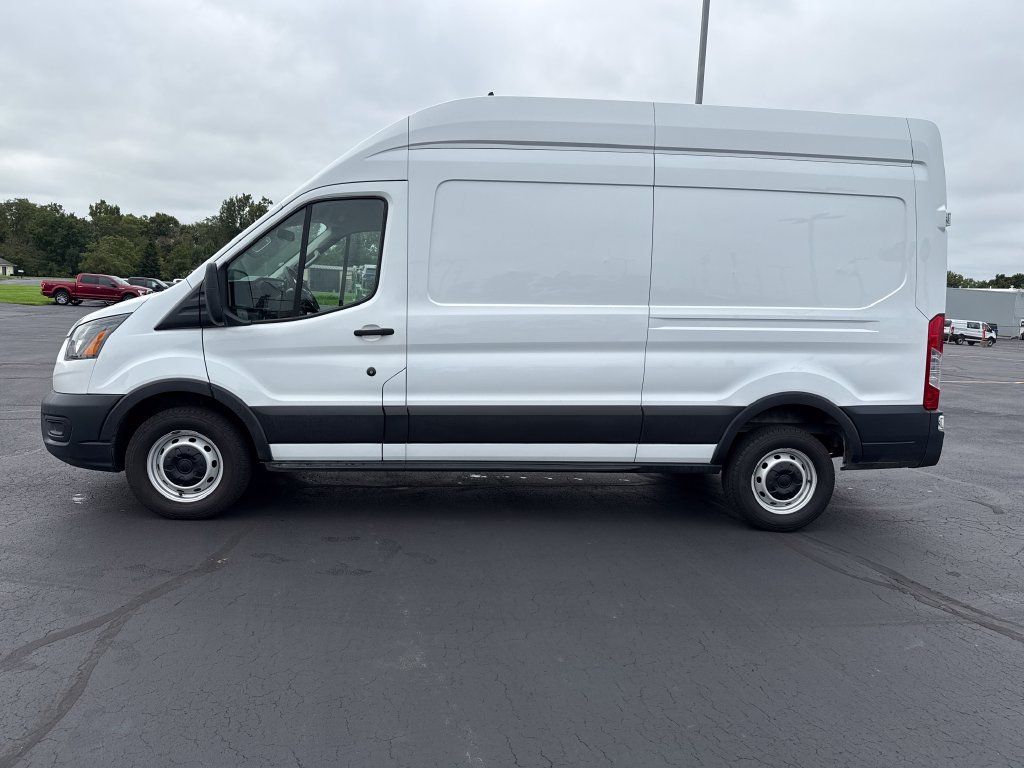 Used 2023 Ford Transit 250 148 High Roof RWD image 5
