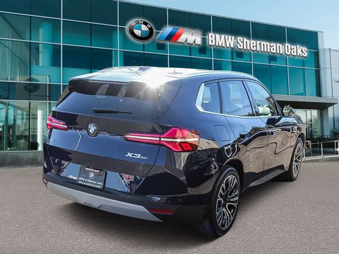 Used 2025 BMW X3 xDrive30i w/ Convenience Package image 4