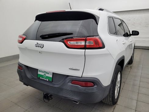 Used 2014 Jeep Cherokee Latitude w/ Comfort/Convenience Group FWD image 9