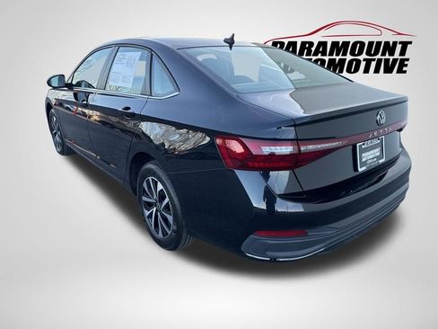 Certified 2025 Volkswagen Jetta S image 5