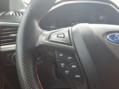 Certified 2022 Ford Edge ST-Line AWD/4WD image 14